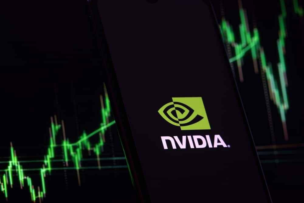Nvidia's AI Chip Demand Fuels Revenue Jump but Stock Dips on Outlook - Tokenhell Nvidia's AI Chip Demand Fuels Revenue Jump but Stock Dips on Outlook