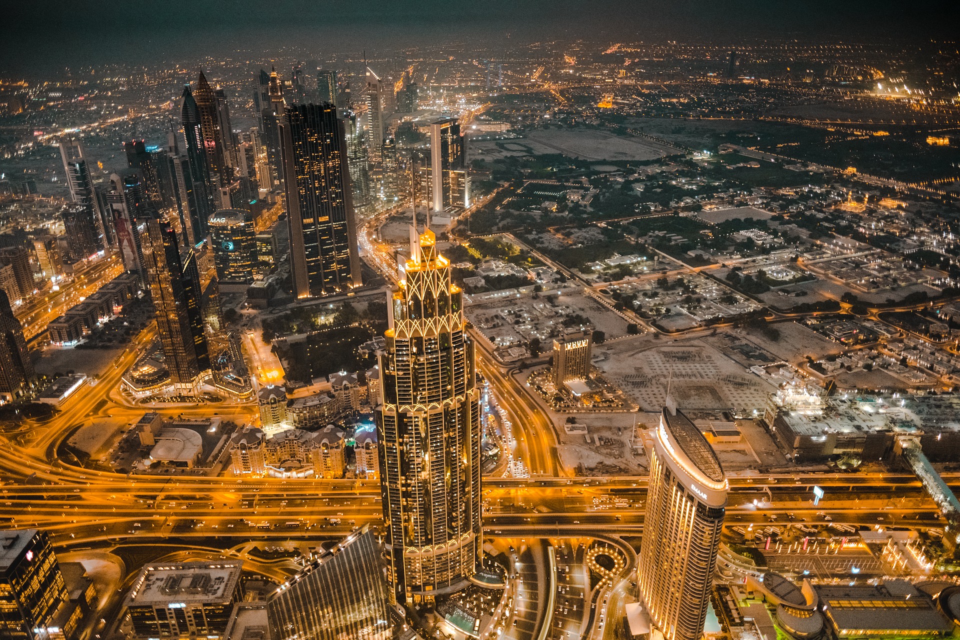 dubai-4044183_1920 - Tokenhell