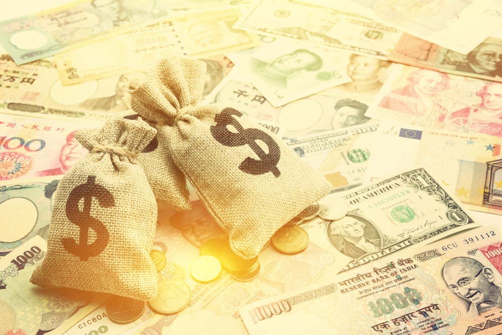 Money,Saving,,Investment,And,Rich,Or,Wealth,Management,Concept,: - Tokenhell