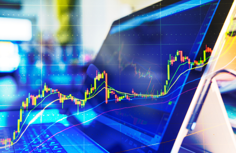Computer,Screen,With,Selective,Focus,Of,Technical,Price,Graph,And - Tokenhell