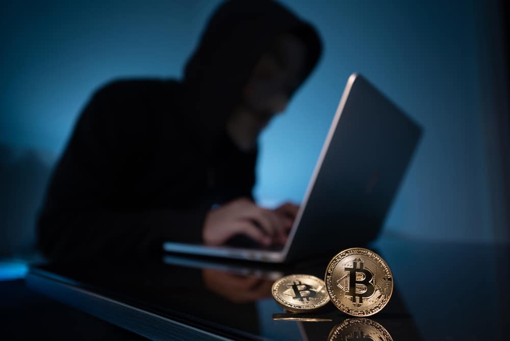 HackerTryToHackBitcoinBlockchainSystemWithLaptopIn - Tokenhell Tron DAO and Curve Finance X Accounts Hacked, Victims Lose Over $45k