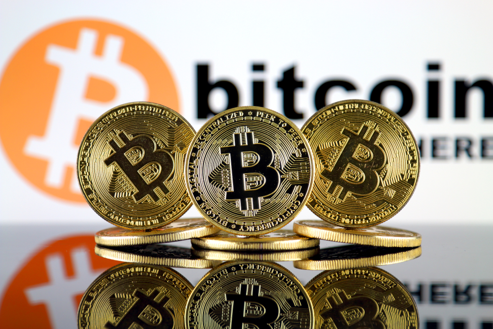 Bitcoin,(btc),And,Bitcoin,Accepted,Here,Logo.,Mass,Adoption,And - Tokenhell