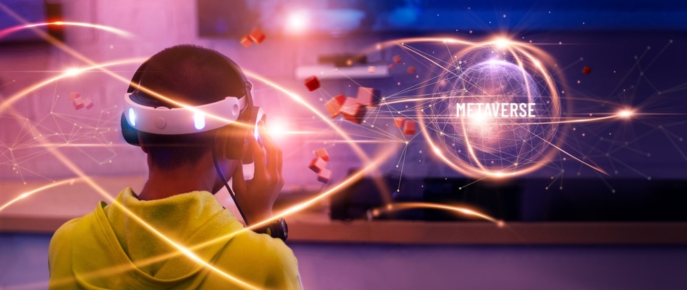 MetaverseTechnologyConceptsTeenagerPlayVrVirtualRealityGoggleAnd - Tokenhell