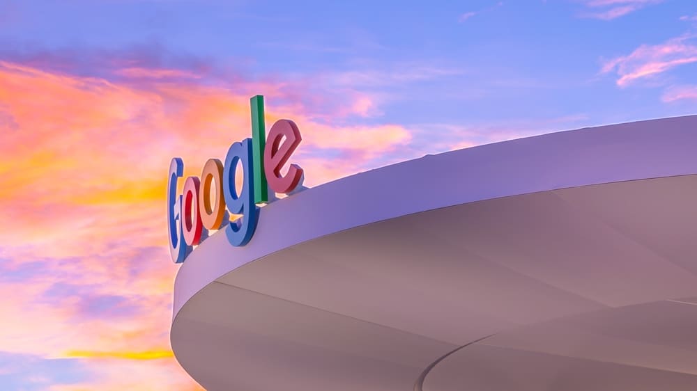 Google's Emissions Climb 48% Over Five Years Amid AI Growth - Tokenhell Google's Emissions Climb 48% Over Five Years Amid AI Growth