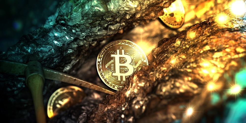 Bitcoin,Mining,In,Deep,Golden,Cave,-,3d,Illustration. - Tokenhell